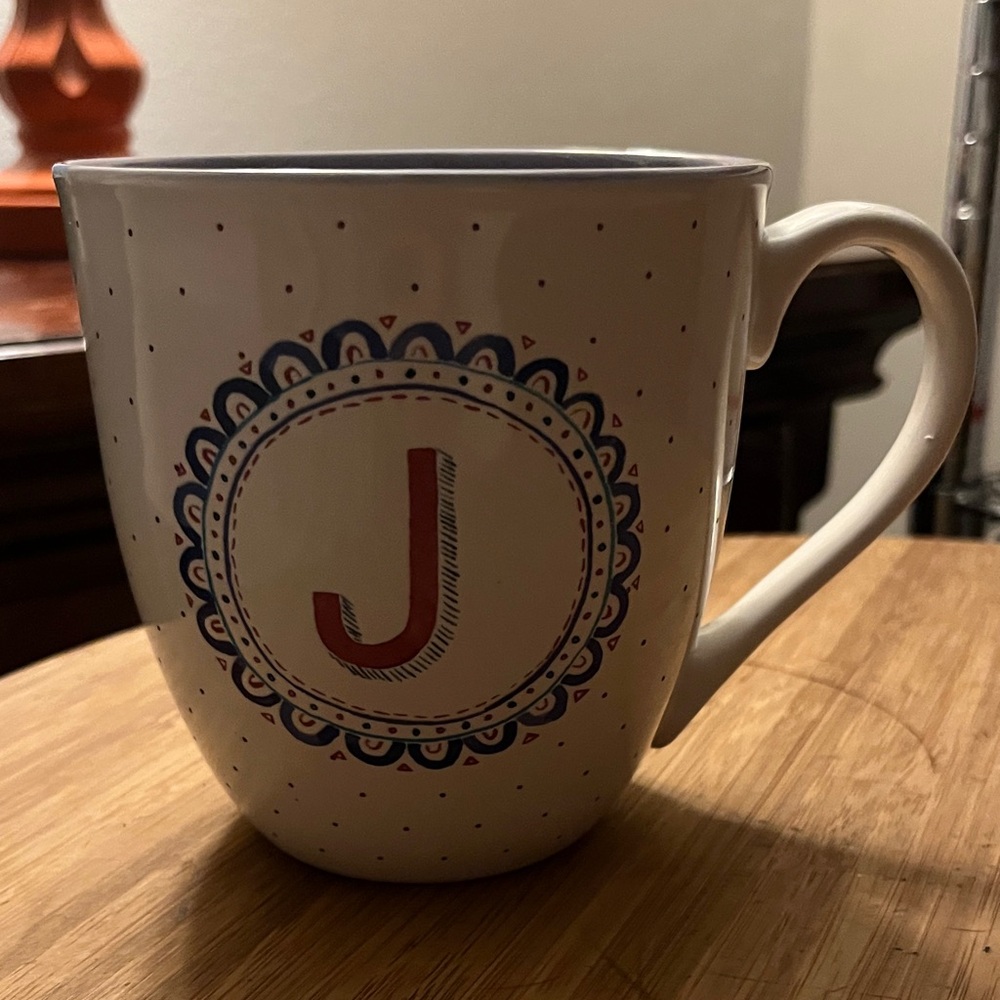 Madison Studio coffee cup with the initial "J" NWOT